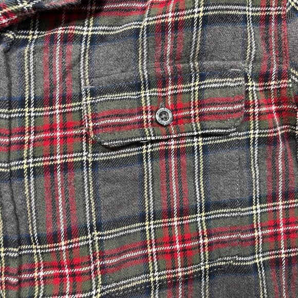 Woolrich Gray & Red Flannel Shirt size Large - Picture 3 of 4